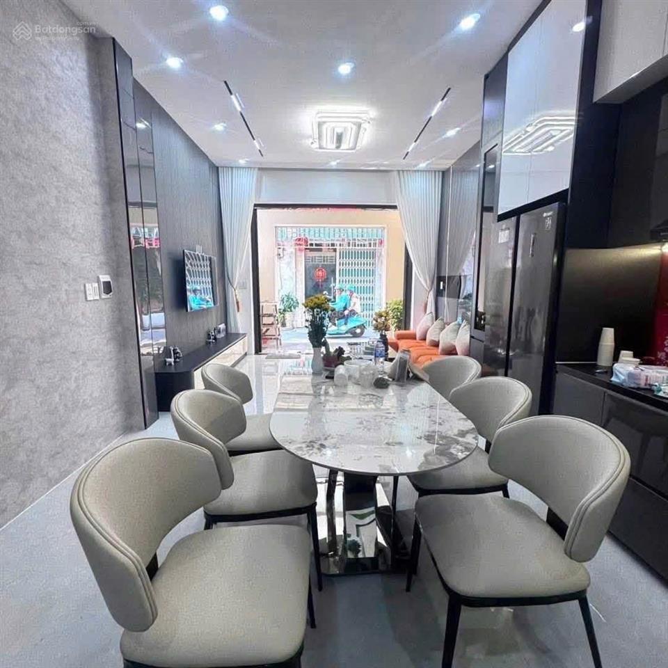 Nhà 2 tầng 2 mặt kiệt oto cù chính lan, thanh khê  dt 72m2 ngang 4m, hướng tây nam