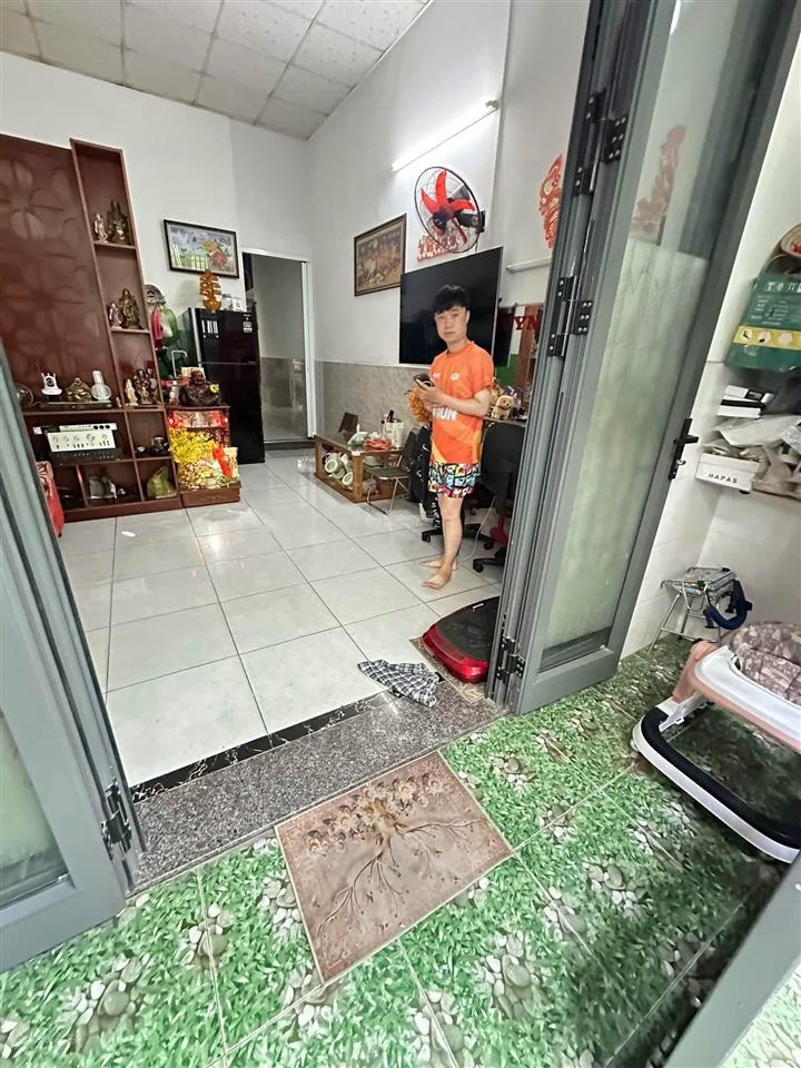 Nhà cấp 4 kiệt cù chính lan, thanh khê  dt 50m2, hướng đông nam, nhà 2 phòng ngủ, wc, bếp