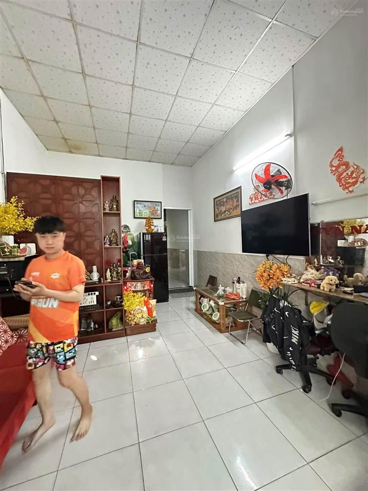 Nhà cấp 4 kiệt cù chính lan, thanh khê  dt 50m2, hướng đông nam, nhà 2 phòng ngủ, wc, bếp