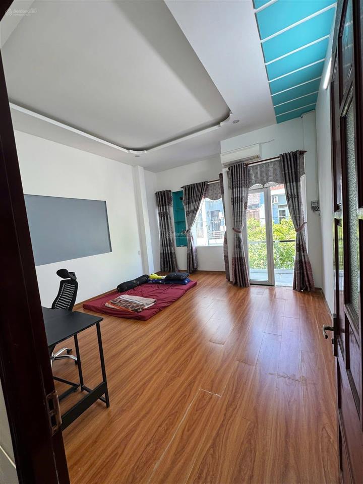 Nhà 3 tầng 3 mê đường trần xuân lê, thanh khê  diện tích đất 67,5 m, ngang 4m5