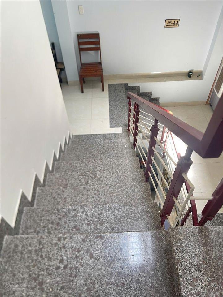 Nhà 3 tầng đường an thượng 11. dt 75m2 ngang 5m  nhà 4 phòng ngủ, hiện đang cho thuê