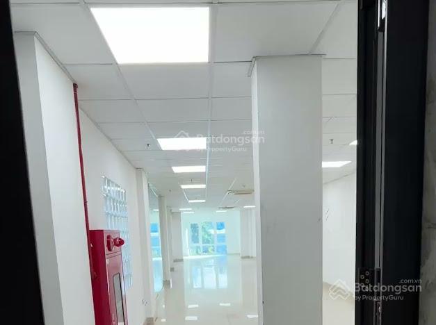 Cho thuê văn phòng 30 triệu, 150m2 tại bà triệu, hà nội