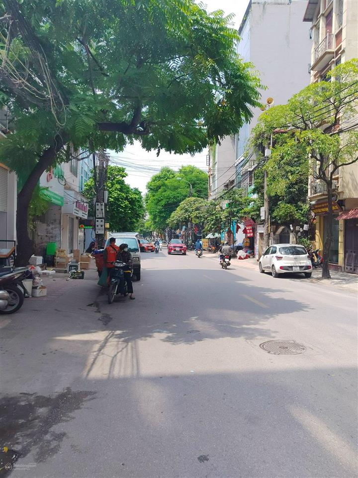 Cho thuê cửa hàng 200m2 tại hoàng văn thái, khương mai, quận thanh xuân, chỉ với 35 triệu