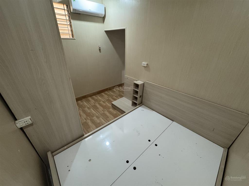Cho thuê nhà riêng 2 tầng, trong ngõ, đường thiên lôi, gần chợ đôn, hải phòng