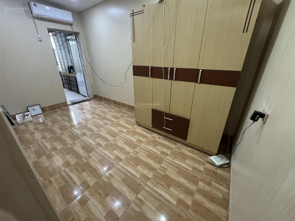Cho thuê nhà riêng 2 tầng, trong ngõ, đường thiên lôi, gần chợ đôn, hải phòng