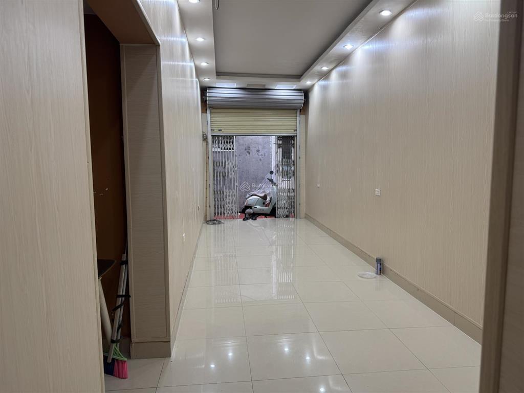 Cho thuê nhà riêng 2 tầng, trong ngõ, đường thiên lôi, gần chợ đôn, hải phòng