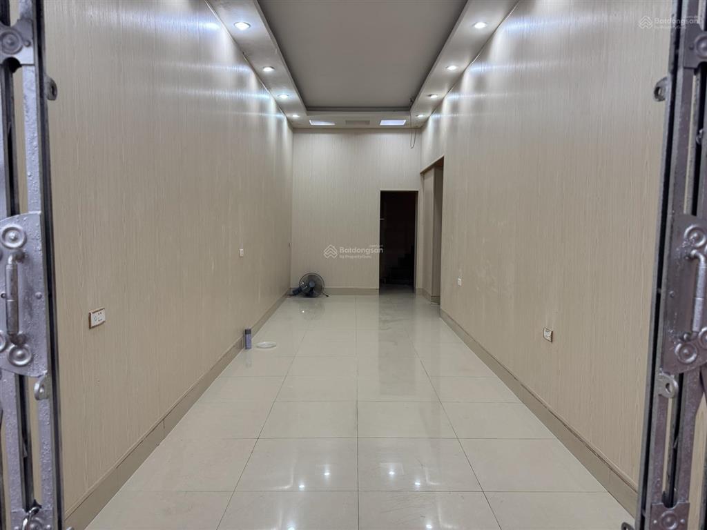 Cho thuê nhà riêng 2 tầng, trong ngõ, đường thiên lôi, gần chợ đôn, hải phòng