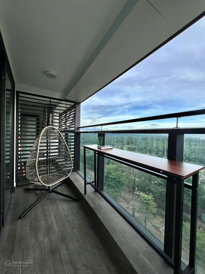 Chính chủ cho thuê cc cao cấp view sông sài gòn sang trọng, yên tĩnh, vào ở ngay, đang miễn phí ql