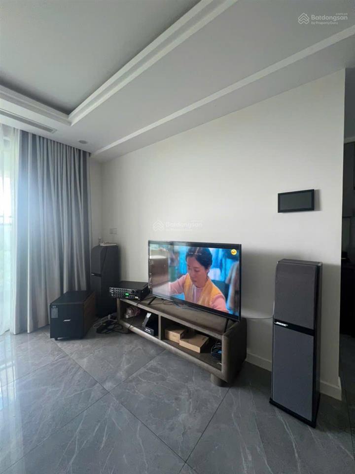 Chính chủ cho thuê cc cao cấp view sông sài gòn sang trọng, yên tĩnh, vào ở ngay, đang miễn phí ql