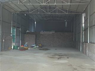 Kho xưởng 280m2 giá 12 triệu, tại thanh trì gần cầu tó, linh đàm