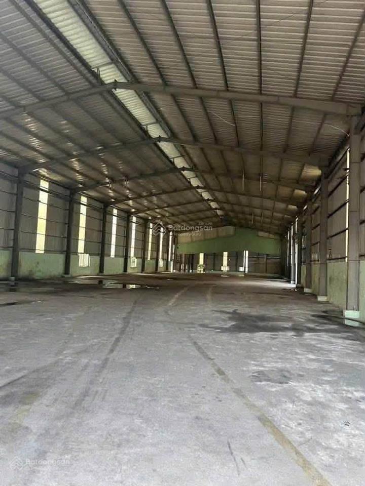 Cho thuê 800m2 kho xưởng giá 40 triệu/th tại thường tín