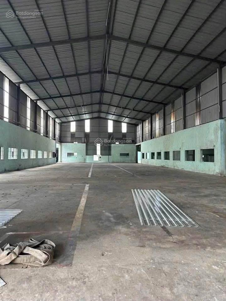 Cho thuê 800m2 kho xưởng giá 40 triệu/th tại thường tín