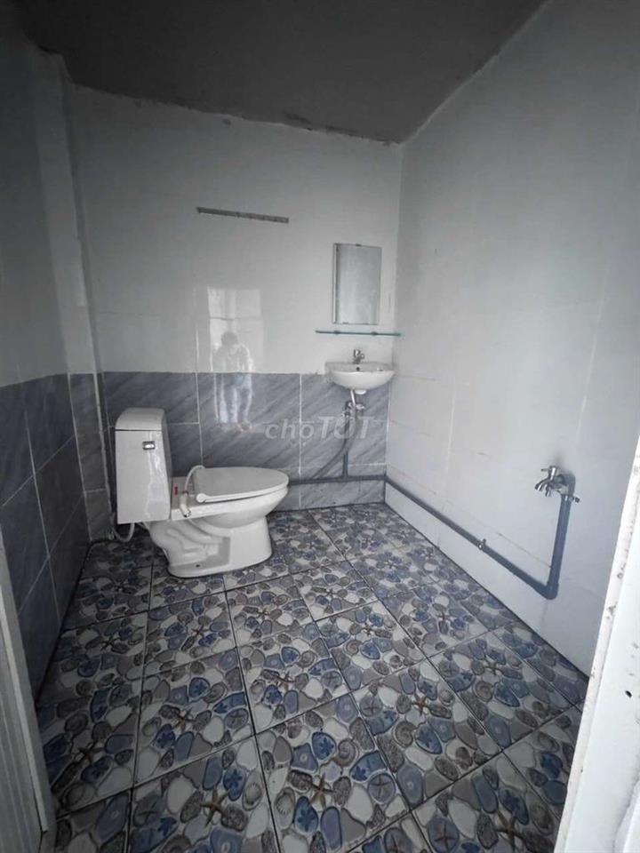 Bán nhà đang ngăn phòng trọ cho thuê, Ấp 2 Long Thọ cũ. 