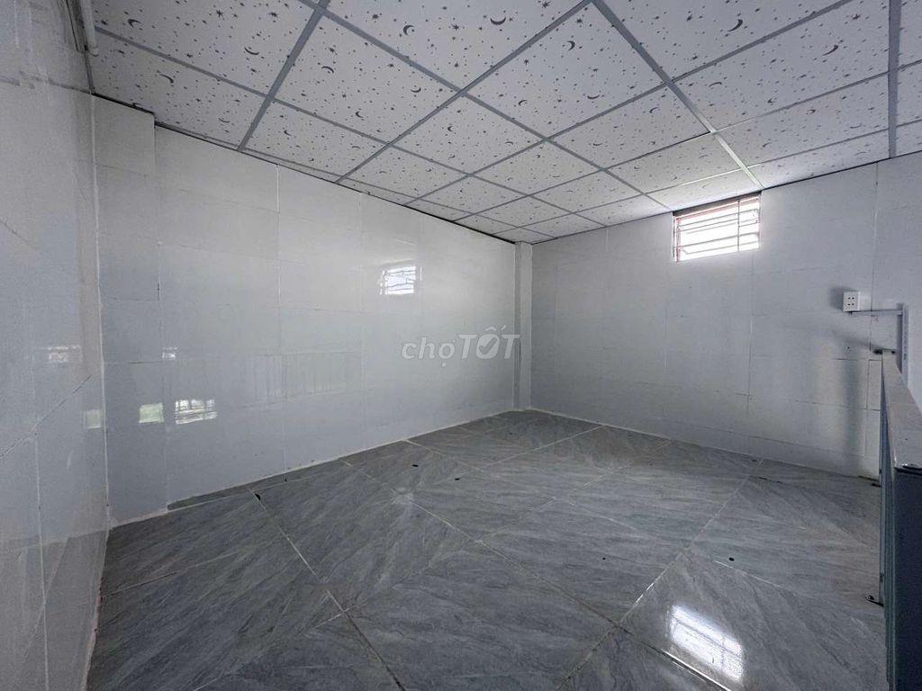 Bán nhà đang ngăn phòng trọ cho thuê, Ấp 2 Long Thọ cũ. 