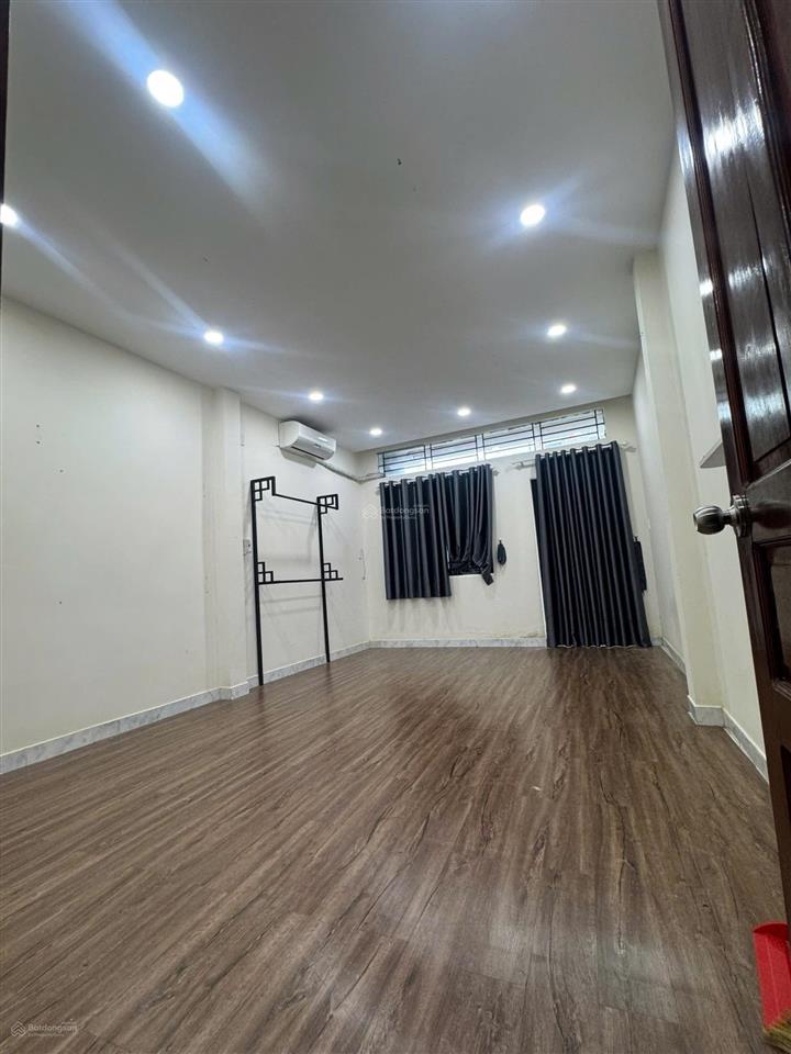 Cho thuê nhà làm căn hộ dịch vụ đường quang trung gò vấp