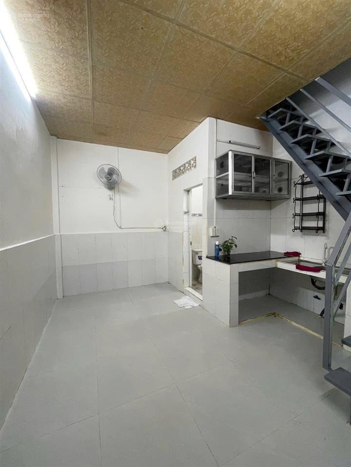 Cho thuê phòng trọ hẻm 407// đường phạm văn chiêu gò vấp