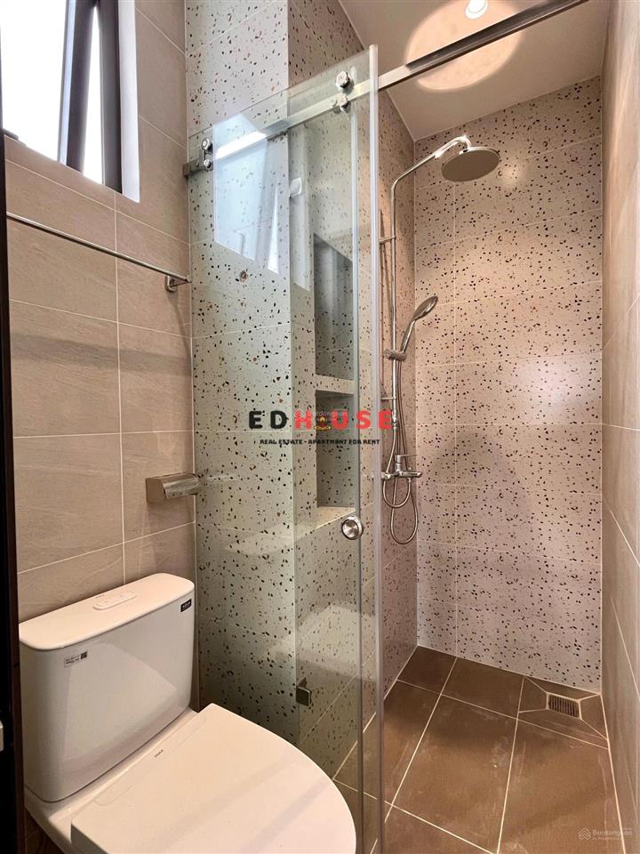 Cho thuê dài hạn căn hộ 1 phòng ngủ cao cấp full nội thất hiện đại quận bình thạnh ban công thoáng