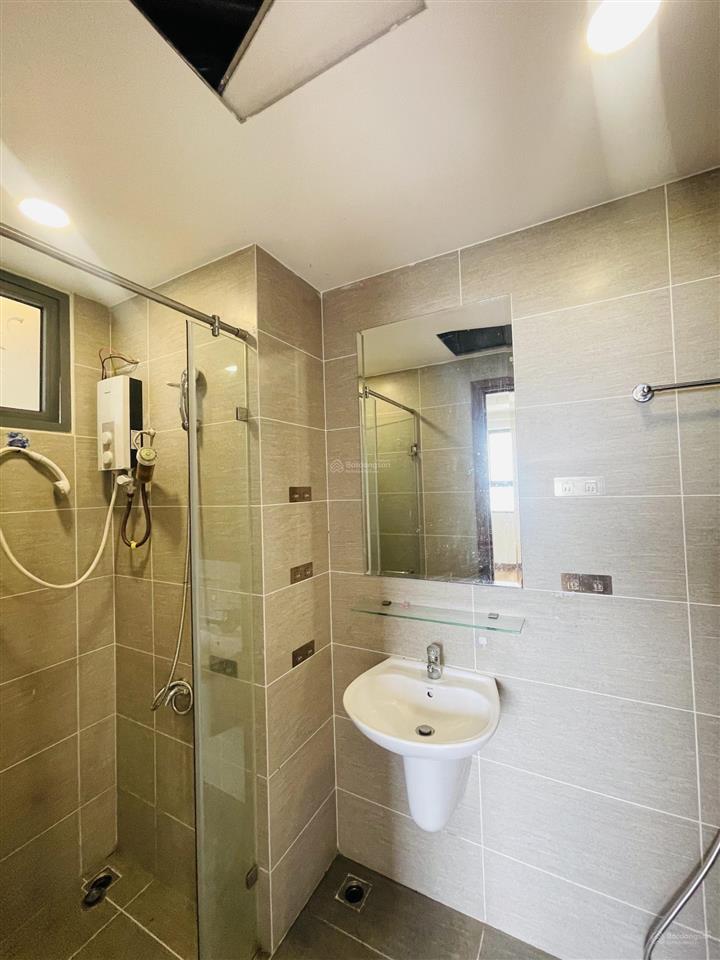 Kẹt tiền bán gấp trong tháng căn 2pn 75m2 khu trung tâm q.8 view đông nam (cực hiếm) đã có sổ hồng