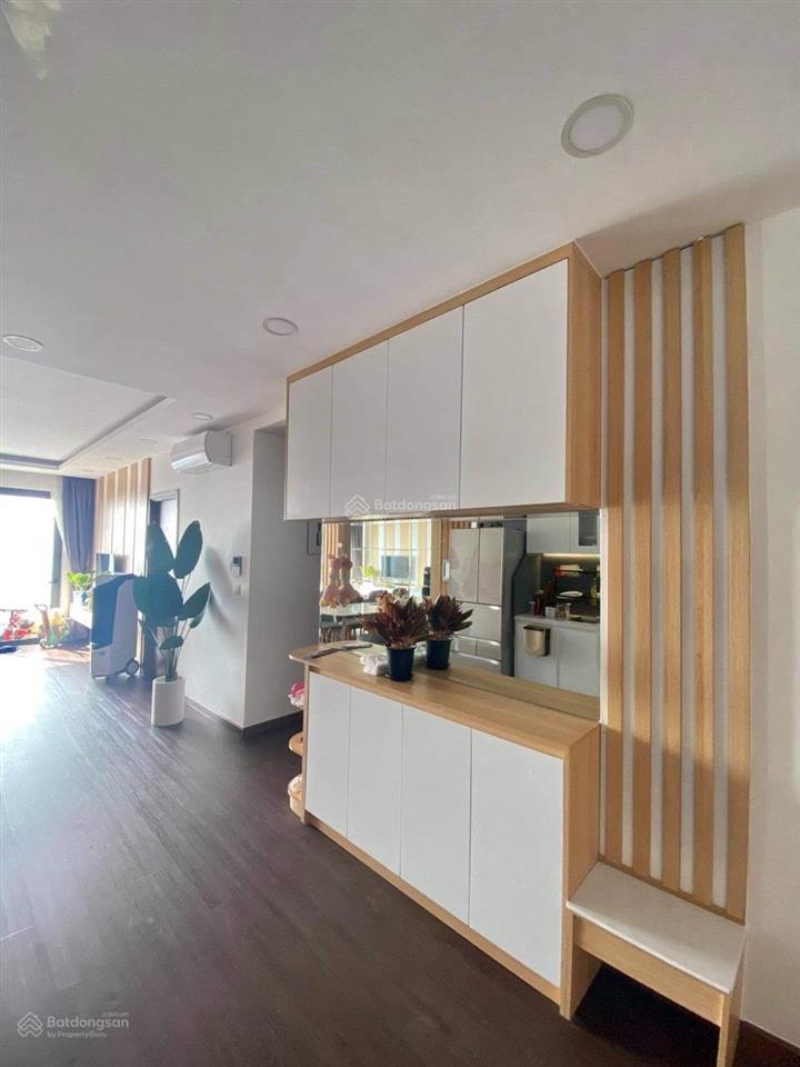 Chính chủ cho thuê căn hộ cao cấp pega 1, quận 8  có nội thất view pháo hoa  nhận nhà ở liền