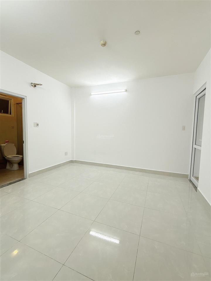 Cho thuê căn góc 2pn tara residence 2 ban công, không gian thoáng rộng 84m2  nhận nhà ở ngay