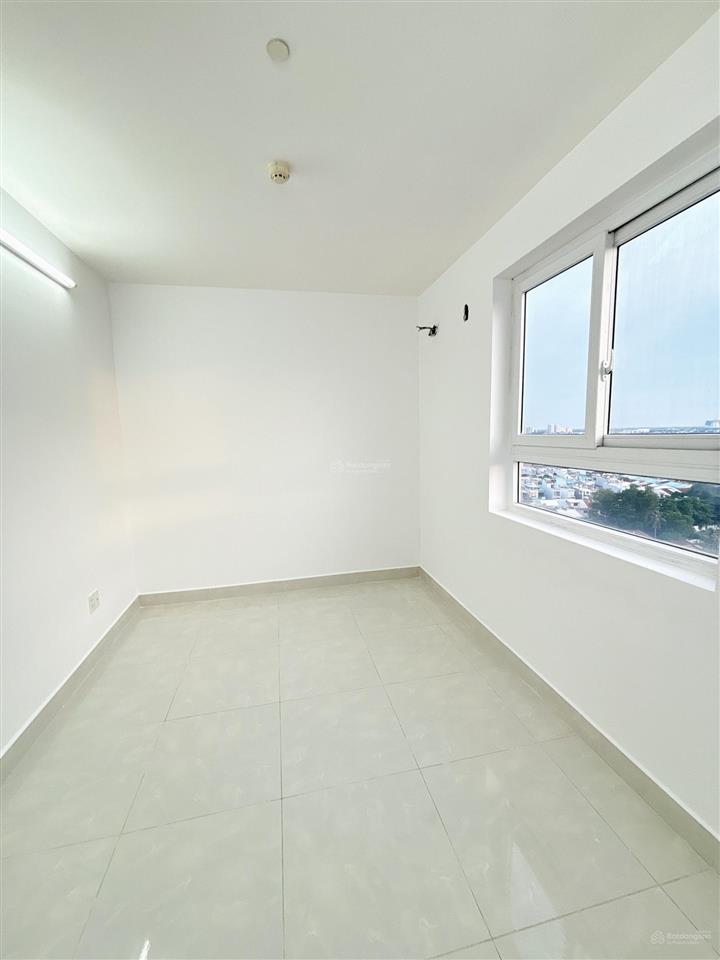 Cho thuê căn góc 2pn tara residence 2 ban công, không gian thoáng rộng 84m2  nhận nhà ở ngay