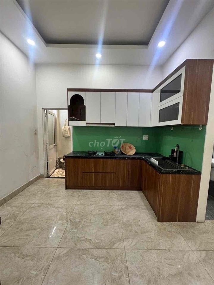 Cho thuê nhà 1 sẹt hẻm xe tải 8M đường Nguyễn Sỹ Sách, gần chợ Tân Tru