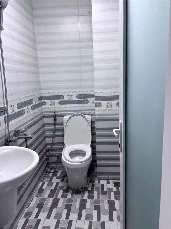 Cho thuê nhà hẻm xe tải đường Phan Huy Ích,P15 Tân Bình Trường Chinh