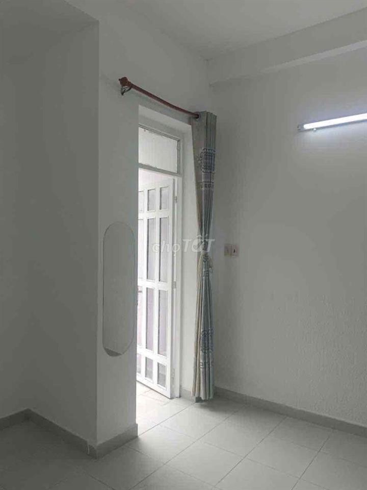 Cho thuê nhà 3 lầu hẻm 4m đường Phan Huy Ích,P12 GV gần Bùi Quang Là