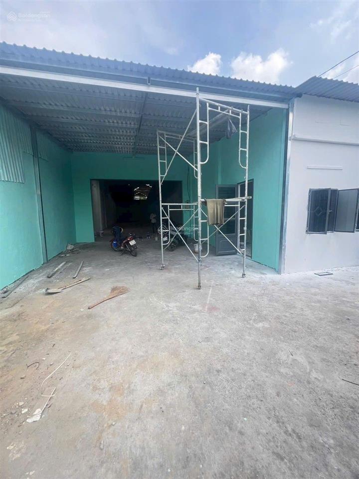 Cho thuê xưởng dt 500m2 giá 26tr xuân thới sơn hóc môn