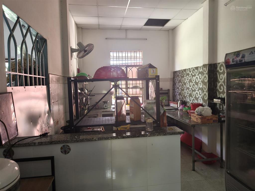 Cho thuê mb diện tích 2000m2 giá 25tr võ thị sáu hóc môn