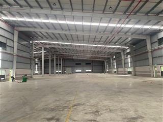 Cho thuê xuởng diện tích 3677m2 giá 90.720đ/m2 kcn bến lức long an