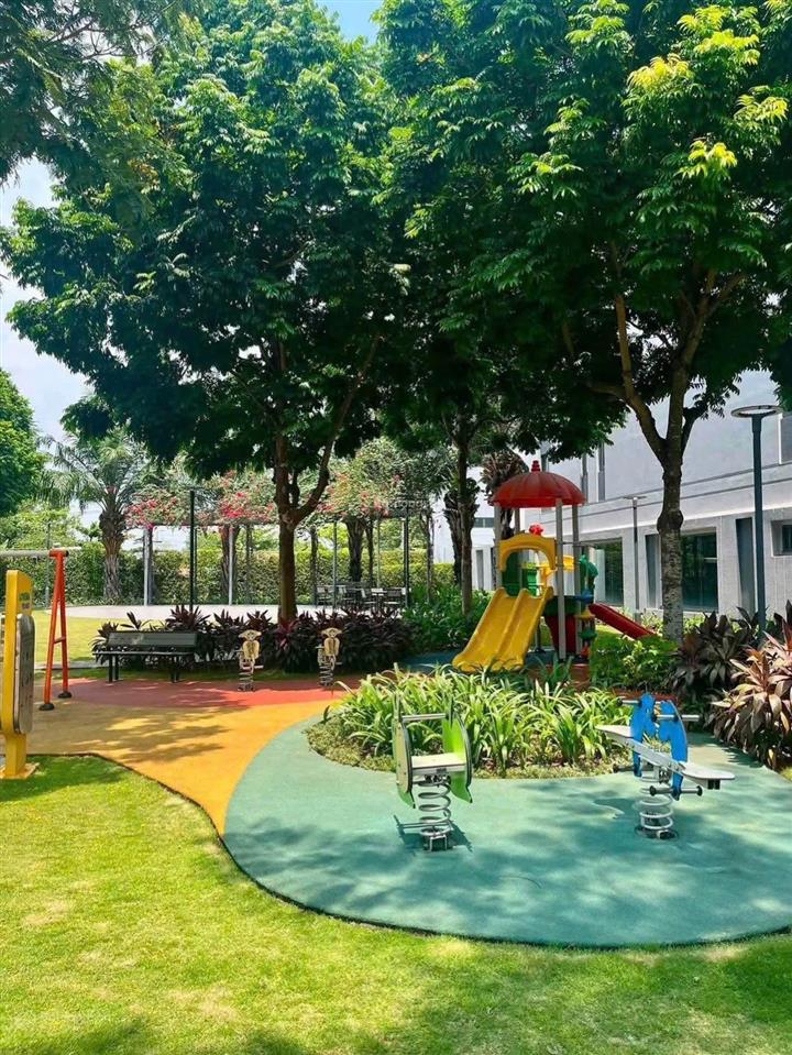 Nhà vị trí đẹp view công viên. lovera premier. khang điền. phong phú. bình chánh.