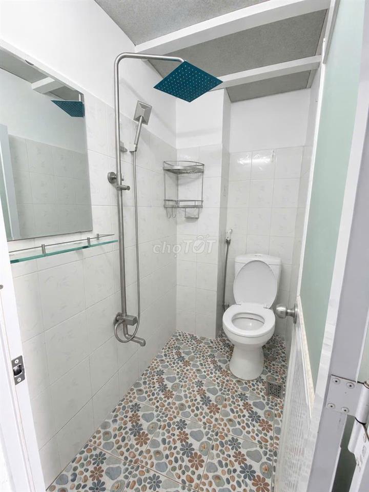 STUDIO FULL NỘI THẤT, CÓ BANCOL RỘNG, DT 20M2, NỘI THẤT MỚI 100% 