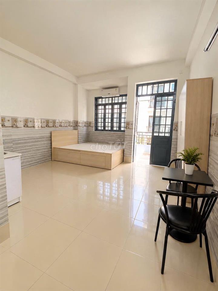 STUDIO FULL NỘI THẤT, CÓ BANCOL RỘNG, DT 20M2, NỘI THẤT MỚI 100% 