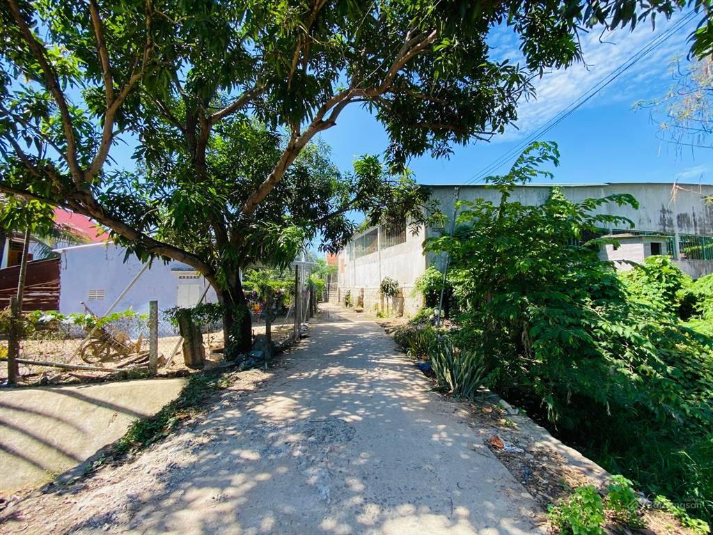 Đất thổ cư 2 mặt tiền xã suối tân. giá đầu tư, gần các khu đô thị phức hợp, kcn và các tiện ích