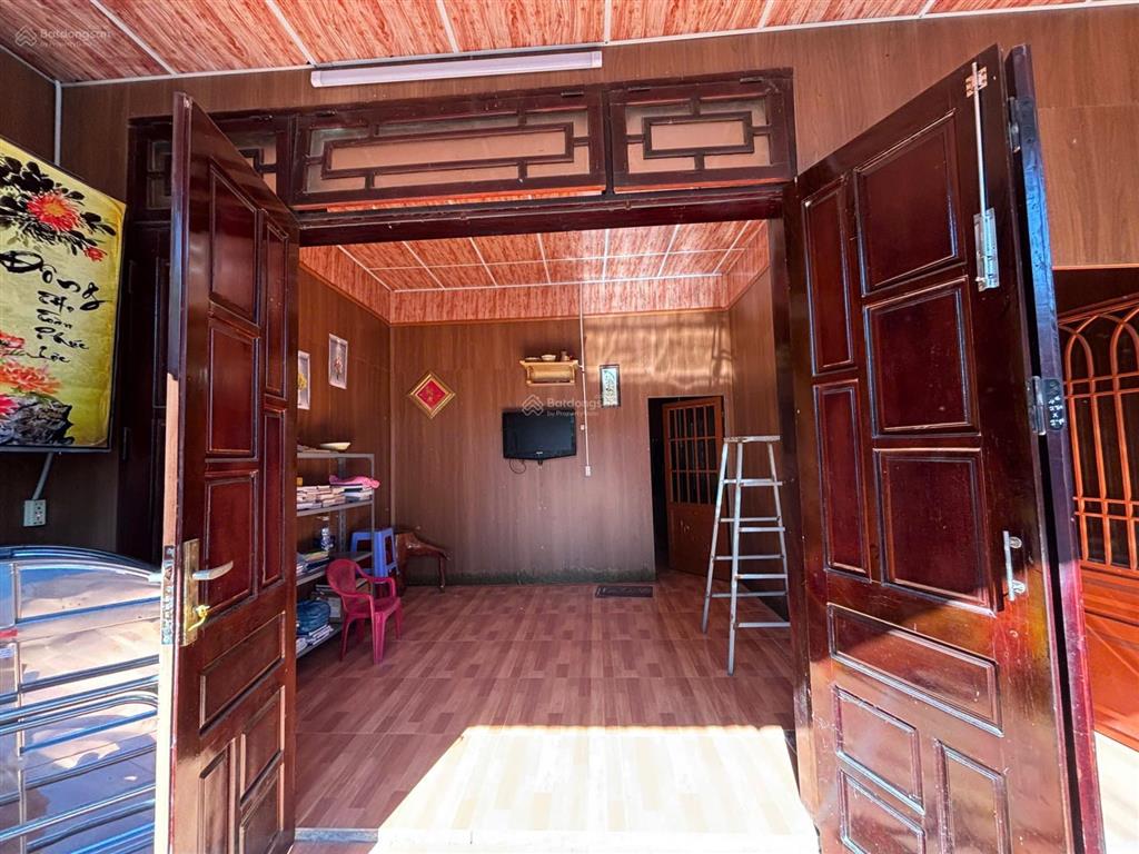 Bán đất tặng nhà cấp 4 (2pn1p khách) đầy đủ nội thất, khu fpt +biển tân trà. đ. huỳnh thị một