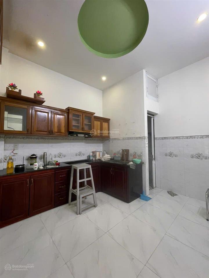 Bán nhà mặt tiền nguyễn thị minh khai quy nhơn  nguyễn văn cừ