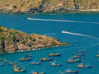 Bán nhà mặt tiền nguyễn thị định cách biển 70m ngay trục chính ra biển