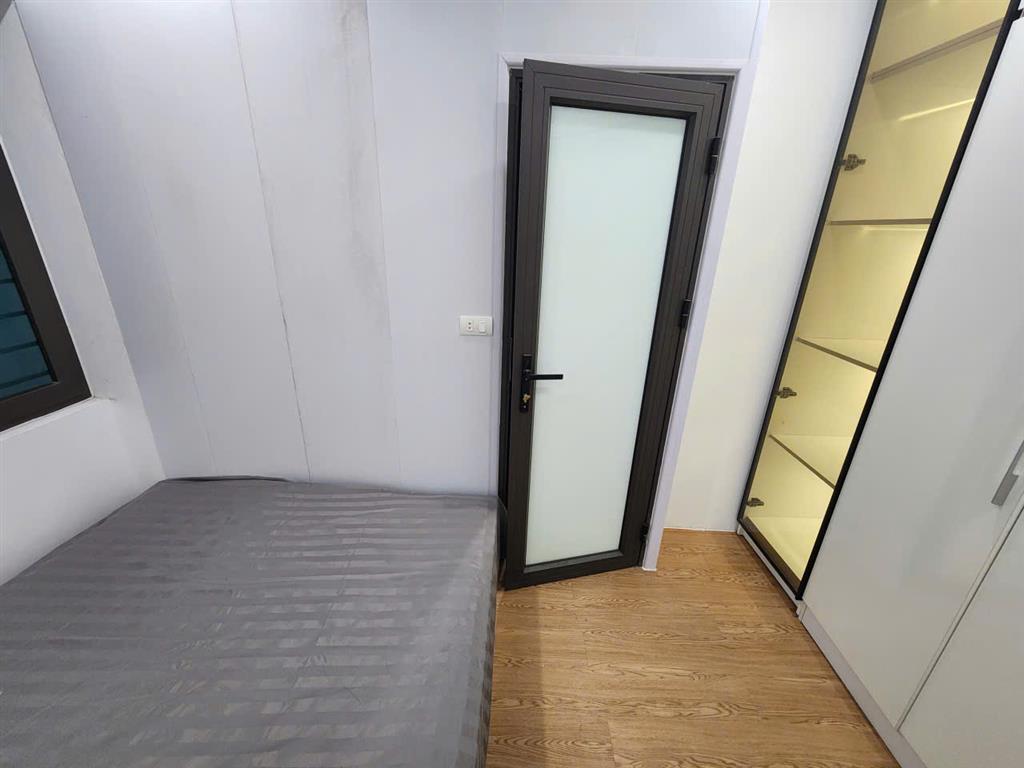 Chính Chủ P 503 Nhà 77 Thịnh Hào 1 Đống Đa Bác nào con lên học đại học mua căn này thì
