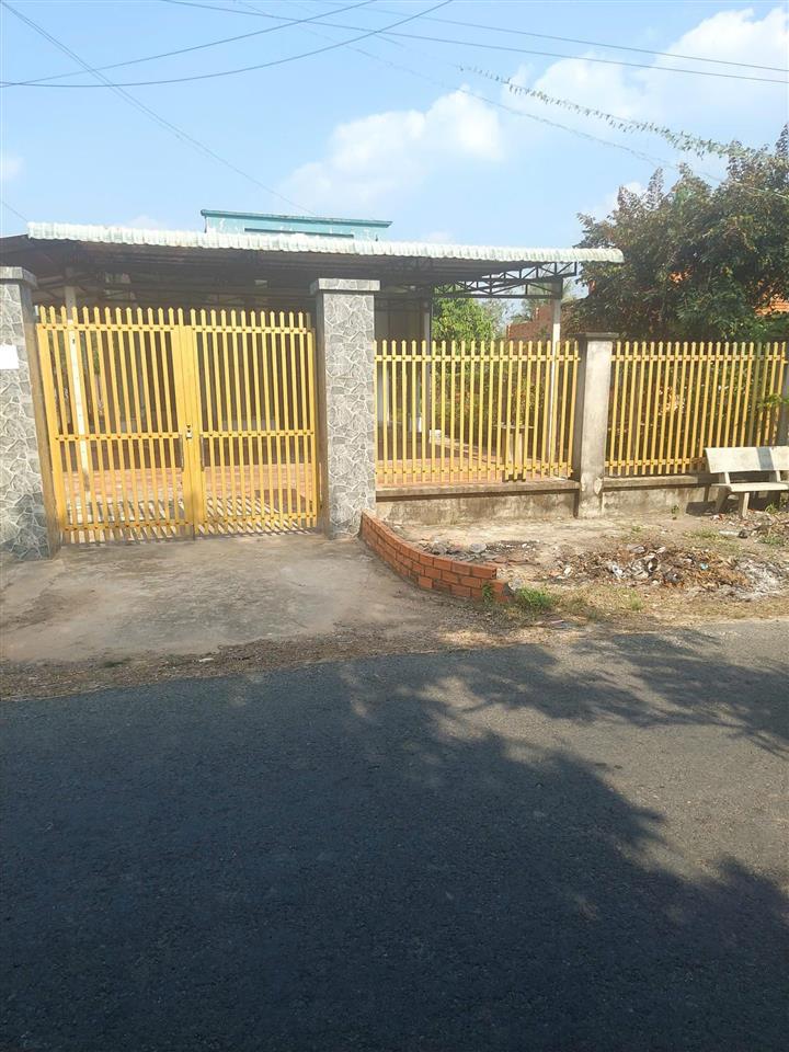 Đất có sẵn nhà 10 x 48m. hiệp thạnh gò dầu tây ninh