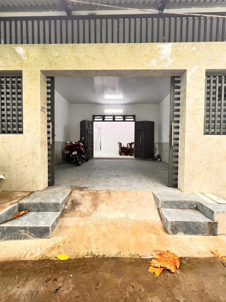 Bán nhà cấp 4 nhà bè, sổ hồng riêng, 130m2, 3pn, hẻm thông huỳnh tấn phát, gần bờ kè, giá 5 tỷ
