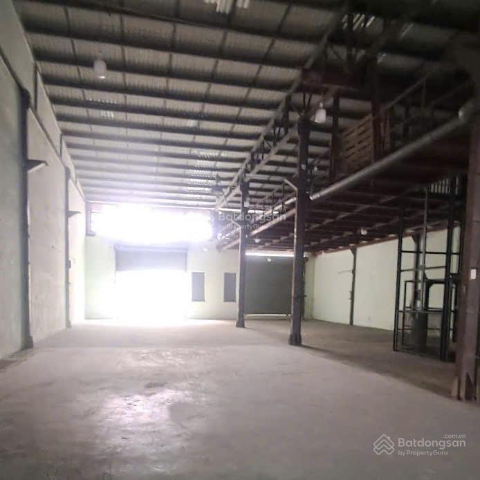 Cho thuê kho tại nhà bè giá rẻ dt 550m2 có pccc tự động phun nước