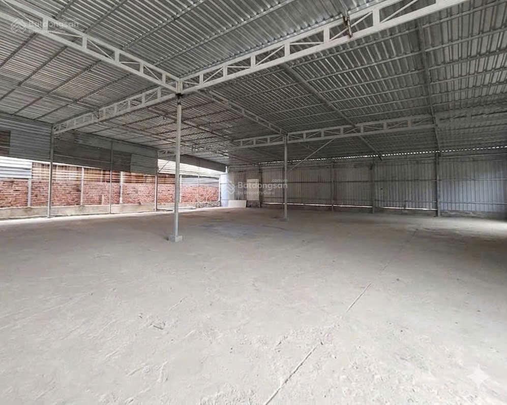 Cho thuê kho đào sư tích, nhà bè 200m² chỉ 11 triệu/tháng