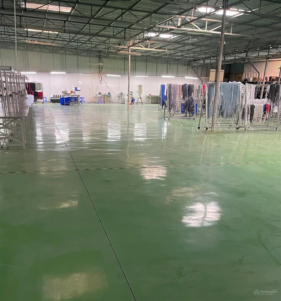 Cho thuê kho hoàng quốc việt 1.400m2 container 24/7