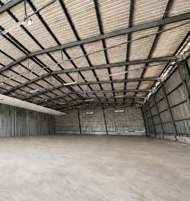 Cho thuê kho bùi văn ba, quận 7  720m²  container ra vào thuận tiện