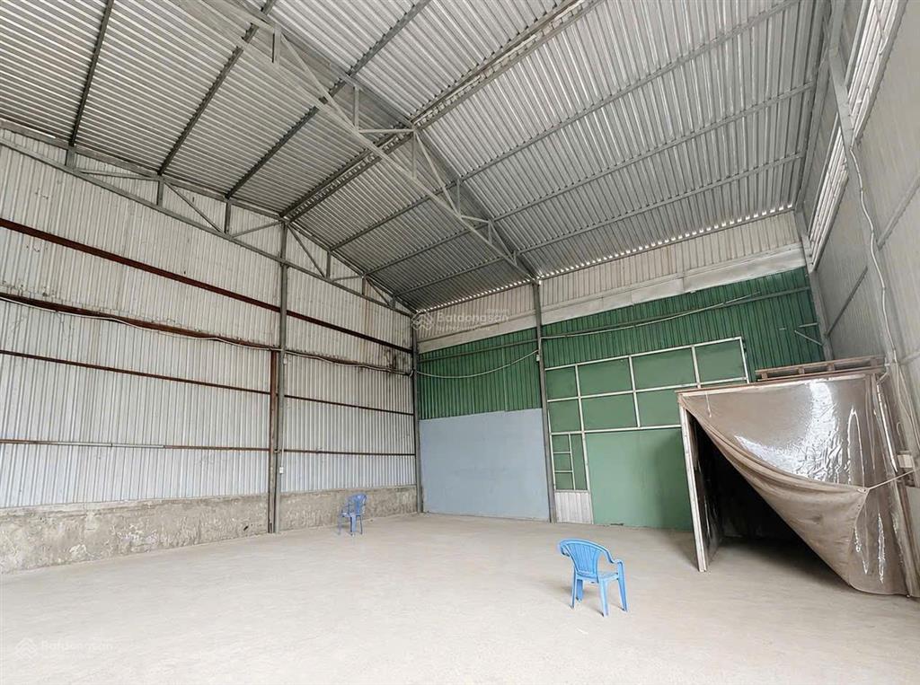 Cho thuê kho phạm hữu lầu 250m2 20 triệu/tháng