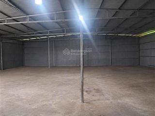Kho 300m lê văn lương, phước kiển, nhà bè 25tr/tháng