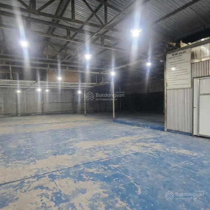 Cho thuê mặt tiền phạm hữu lầu, nhà bè đất 750m kho 400m 25tr/tháng