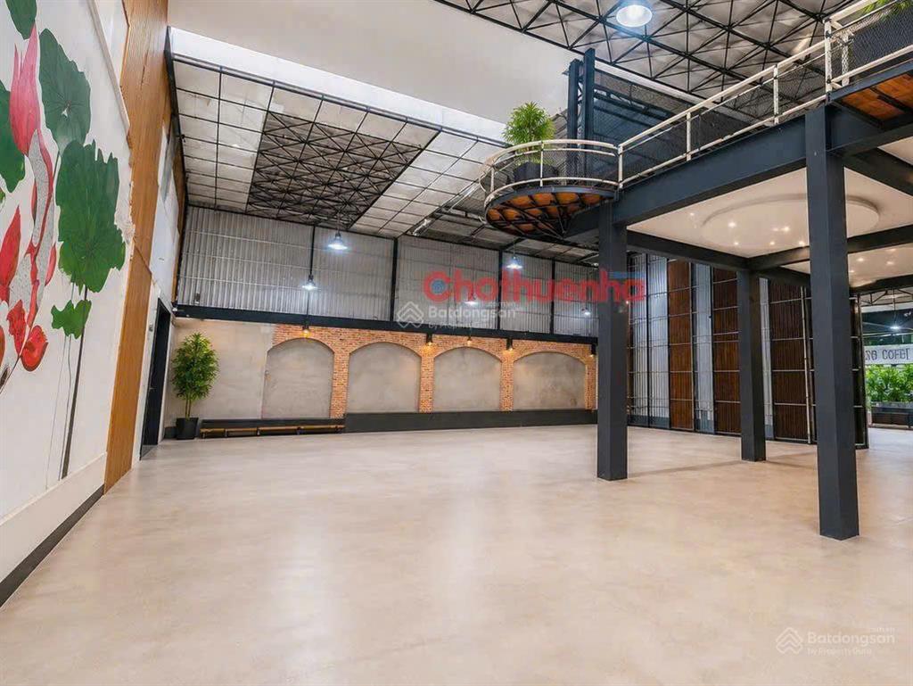 Cho thuê mặt bằng lớn huỳnh tấn phát, khuôn viên khoảng 1.200m 180 triệu/tháng, chưa vat