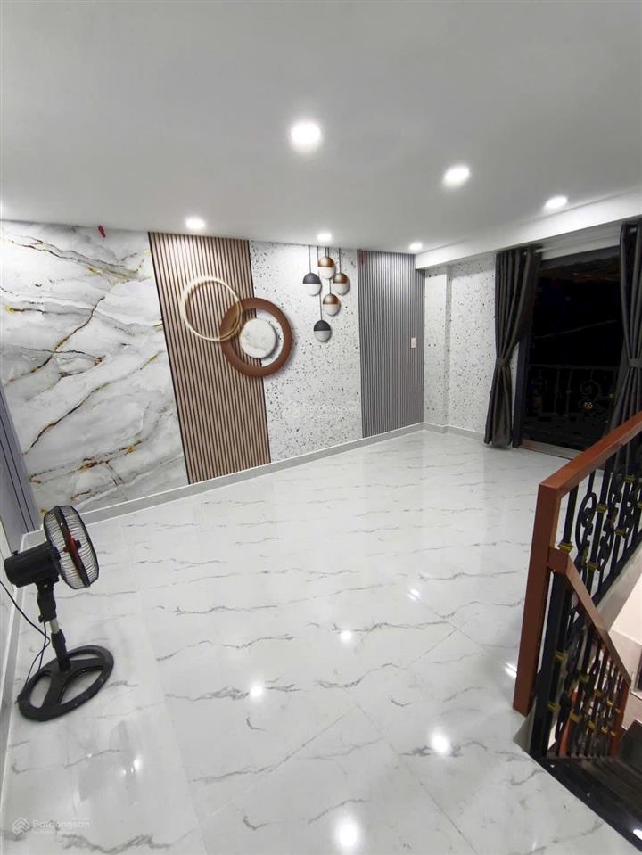 Chính chủ bán nhà đường hoài thanh. p14.quận 8